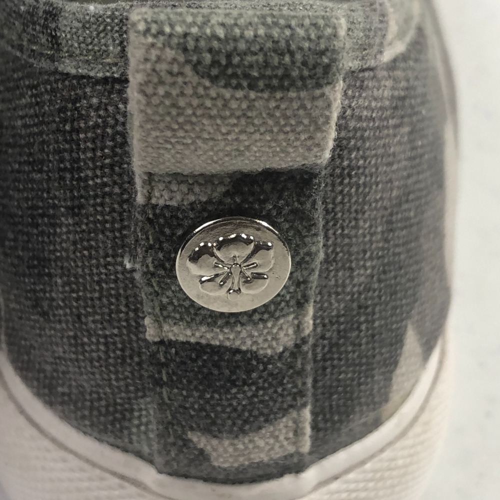Tommy Bahama Womens 8.5 Camo Slip‎ On Sneaker Military Utility Athleisure Street - Picture 5 of 8